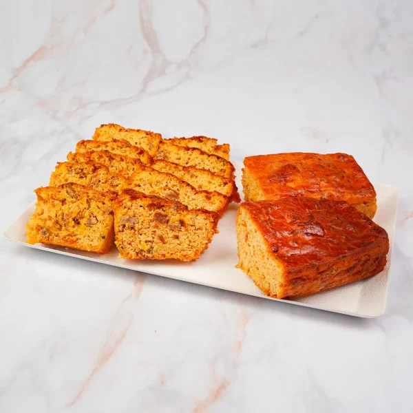 Plateau de cake salé chorizo tomate – 420 g – prêt à servir